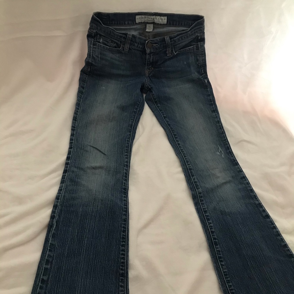 🦄 Abercrombie & Fitch Jeans